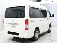 Toyota HIACE VAN лот № 40084 оценка S  с аукциона в Японии 1