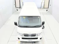 Toyota HIACE VAN лот № 40084 оценка S  с аукциона в Японии 6