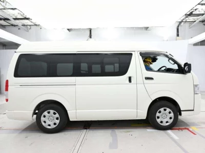 Toyota HIACE VAN  с аукциона в Японии