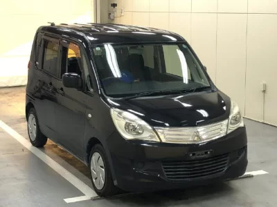 Mitsubishi DELICA D2  с аукциона в Японии