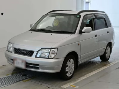 Daihatsu PYZAR  с аукциона в Японии