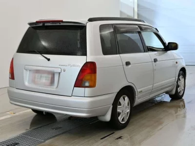 Daihatsu PYZAR  с аукциона в Японии