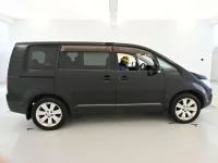 Mitsubishi DELICA D5 лот № 30338 оценка 4  с аукциона в Японии 2