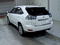 Toyota HARRIER лот № 5177 оценка 3.5  с аукциона в Японии 1