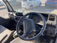 Isuzu ELF лот № 80052 оценка X  с аукциона в Японии 2