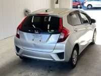 Honda FIT лот № 3534 оценка 3.5  с аукциона в Японии 1