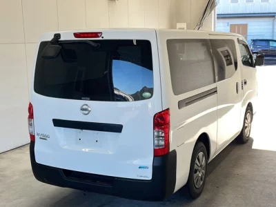 Nissan CARAVAN VAN  с аукциона в Японии