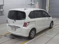 Honda FREED лот № 30350 оценка R  с аукциона в Японии 1