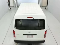 Toyota HIACE лот № 36495 оценка 4  с аукциона в Японии 7