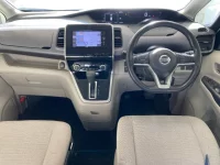 Nissan SERENA лот № 3554 оценка 3.5  с аукциона в Японии 2