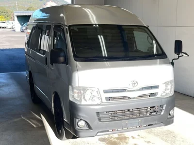 Toyota HIACE VAN  с аукциона в Японии