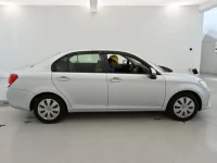 Toyota COROLLA AXIO лот № 30357 оценка 4  с аукциона в Японии 2