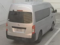 Nissan CARAVAN VAN лот № 5012 оценка 3  с аукциона в Японии 1