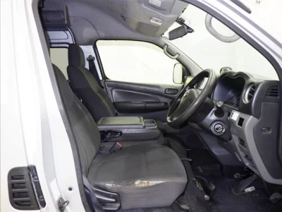 Nissan CARAVAN VAN  с аукциона в Японии