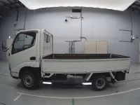 Toyota DYNA лот № 40112 оценка 3.5  с аукциона в Японии 3