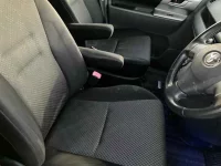 Toyota NOAH лот № 80075 оценка X  с аукциона в Японии 6