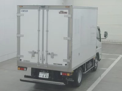 Mitsubishi CANTER  с аукциона в Японии