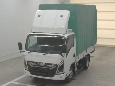 Isuzu ELF  с аукциона в Японии