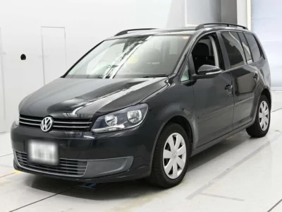 Volkswagen GOLF TOURAN  с аукциона в Японии