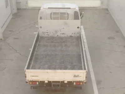 Isuzu ELF  с аукциона в Японии