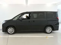 Toyota NOAH лот № 30382 оценка 4  с аукциона в Японии 3