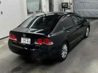 Honda CIVIC HYBRID лот № 10226 оценка 3.5  с аукциона в Японии 4