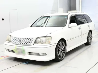 Toyota CROWN ESTATE