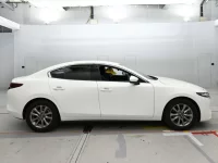 Mazda MAZDA3 лот № 36526 оценка 4.5  с аукциона в Японии 2