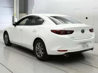 Mazda MAZDA3 лот № 36526 оценка 4.5  с аукциона в Японии 5