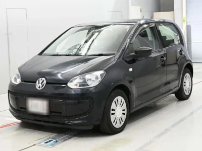 Volkswagen UP  с аукциона в Японии