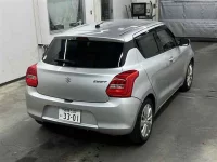 Suzuki SWIFT лот № 10238 оценка 3  с аукциона в Японии 4