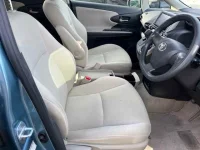 Toyota WISH лот № 10239 оценка 4  с аукциона в Японии 6