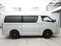 Toyota HIACE VAN лот № 40149 оценка 3.5  с аукциона в Японии 2