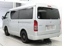 Toyota HIACE VAN лот № 40149 оценка 3.5  с аукциона в Японии 5