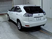 Toyota HARRIER лот № 3054 оценка 4  с аукциона в Японии 1