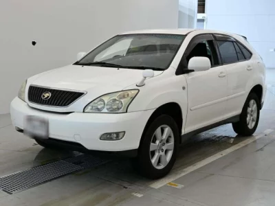 Toyota HARRIER  с аукциона в Японии
