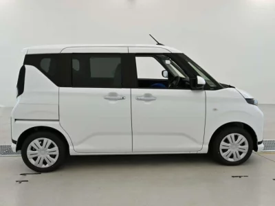 Daihatsu MOVE  с аукциона в Японии