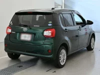 Toyota PASSO лот № 30416 оценка 4  с аукциона в Японии 1