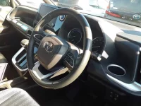 Toyota NOAH лот № 30421 оценка 4.5  с аукциона в Японии 8