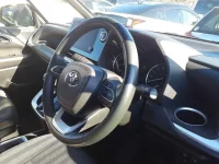 Toyota NOAH лот № 30422 оценка 4  с аукциона в Японии 8