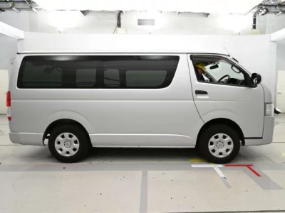 Toyota REGIUS ACE VAN
