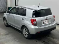 Toyota IST лот № 10216 оценка 3.5  с аукциона в Японии 1