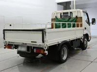 Toyota DYNA лот № 40171 оценка 4  с аукциона в Японии 1