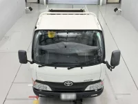 Toyota DYNA лот № 40171 оценка 4  с аукциона в Японии 6