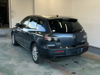 Mazda AXELA  с аукциона в Японии