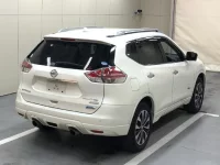 Nissan X-TRAIL лот № 3079 оценка 4  с аукциона в Японии 3