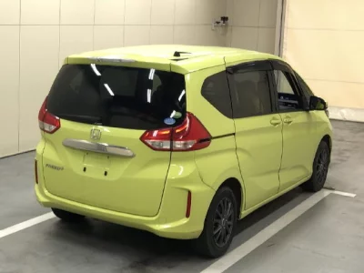 Honda FREED  с аукциона в Японии