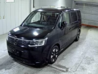 Honda STEP WAGON лот № 3055 оценка 4  с аукциона в Японии 3