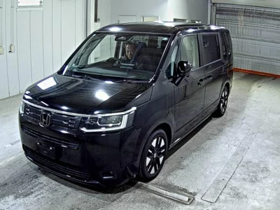 Honda STEP WAGON  с аукциона в Японии