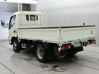 Toyota DYNA лот № 40176 оценка 3.5  с аукциона в Японии 5